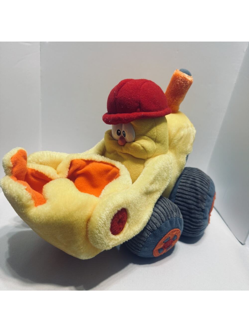 1989 Worlds Of Wonder Little Big Rigs Digby Yellow Truck 12" Plush front loader
